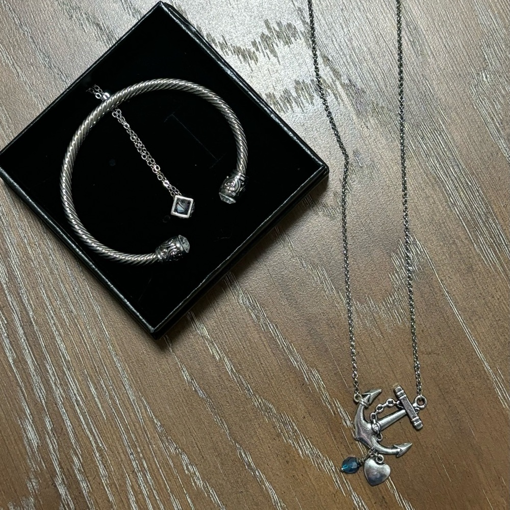 Silver Costume Jewelry Set